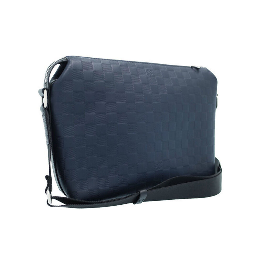 Louis Vuitton Bag Infini Damier Shoulder Black Discovery Messenger